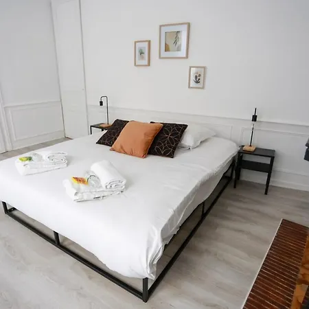 Le 19- Charmant T2 Au Coeur De Châlons-en-Champagne Extérieur photo